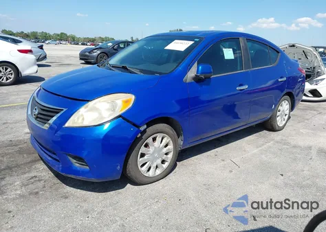 2014 Nissan Versa 1.6 Sv z USA, uszkodzony, nr VIN 3N1CN7AP4EL801076